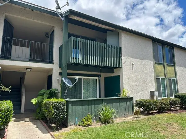 23262 Orange Avenue  #8, Lake Forest, CA 92630