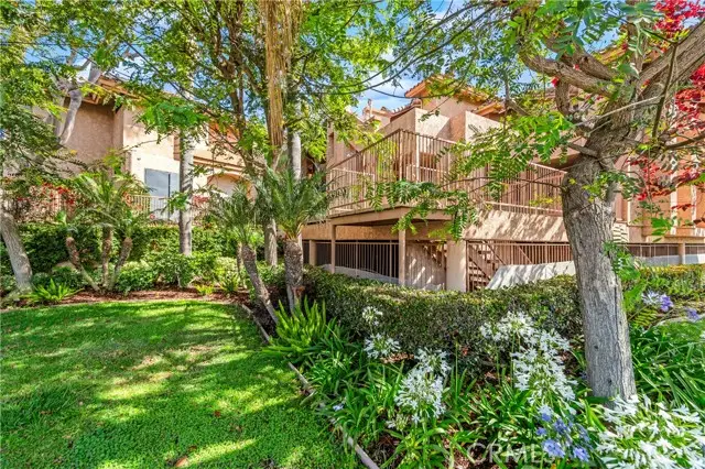 4161 Hathaway Avenue  #40, Long Beach, CA 90815 - #2