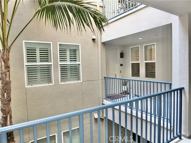 300 4th  #215, Long Beach, CA 90802 - #3