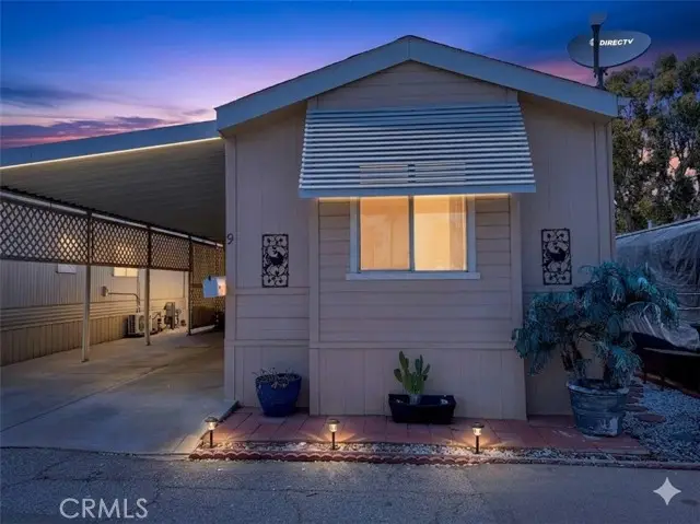 1203 6th, Corona, CA 92882 - #1