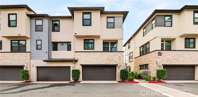 2961 Lincoln  #6, Anaheim, CA 92801 - #1