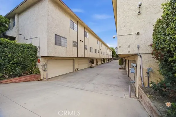 8927 Cedros Avenue  #8, Panorama City, CA 91402