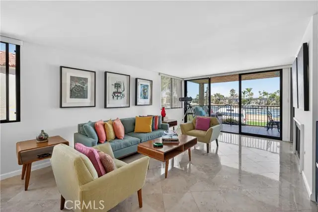 201 Bay Shore Avenue  #101, Long Beach, CA 90803 - #2