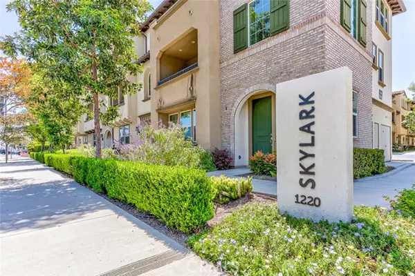 1220 La Habra Boulevard  #102, La Habra, CA 90631