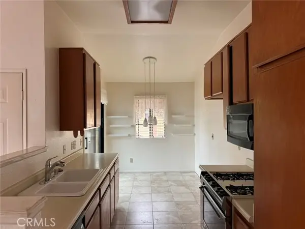 3547 Greentree  #F, Anaheim, CA 92804