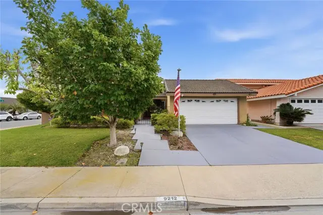 9212 Daffodil, Fountain Valley, CA 92708 - #2