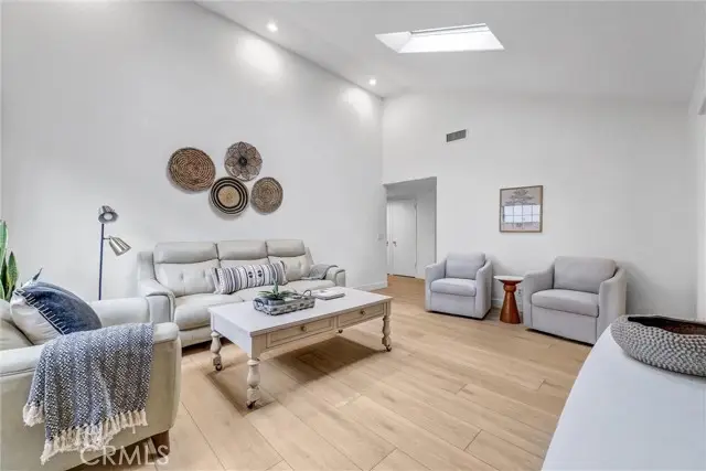 4940 Budlong Street, Anaheim, CA 92807 - #3