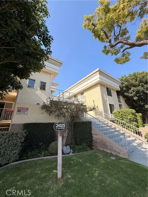 3425 15th Street  #13D, Long Beach, CA 90804