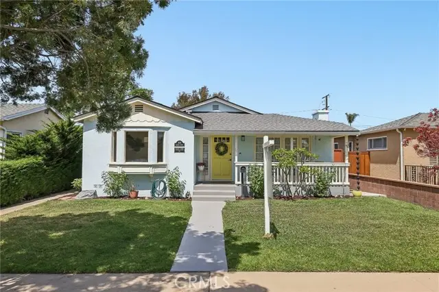 3639 Gardenia Avenue, Long Beach, CA 90807 - #2