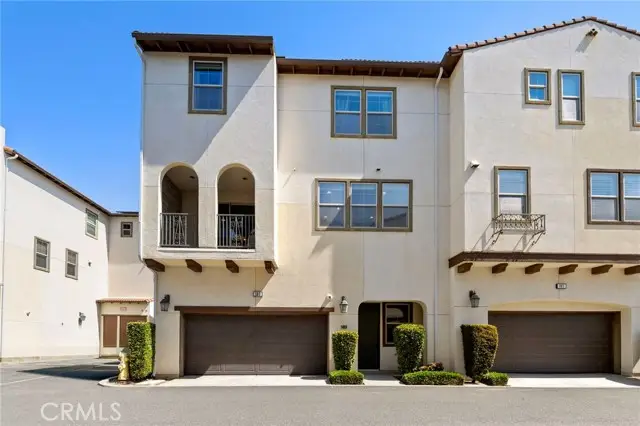 1845 Orizaba Avenue  #103, Signal Hill, CA 90755 - #2