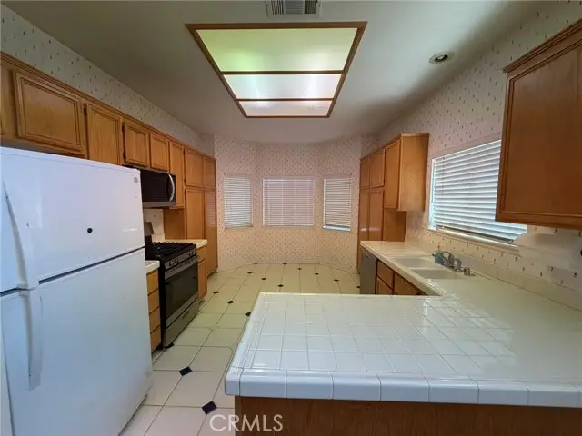 39431 Bluffside, Palmdale, CA 93551 - #3