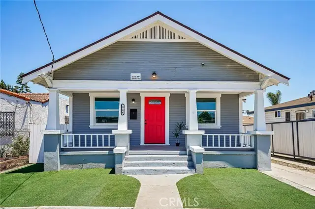 924 Frigate Avenue, Wilmington, CA 90744 - #1