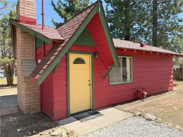 936 Pinon Lane, Big Bear City, CA 92314 - #3