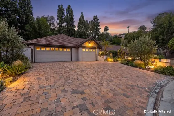 1812 Overview Circle, Santa Ana, CA 92705