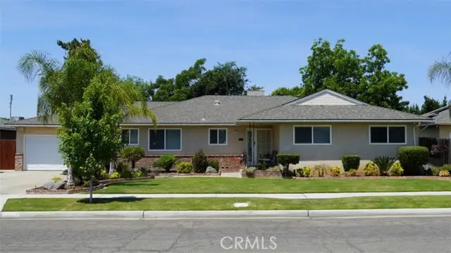 6281 9th, Fresno, CA 93710 - #1