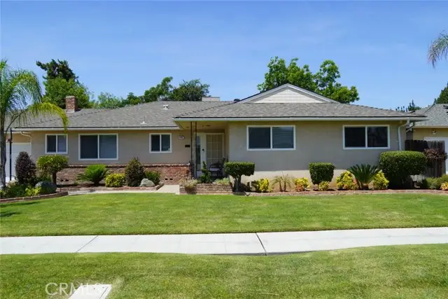 6281 9th, Fresno, CA 93710 - #2