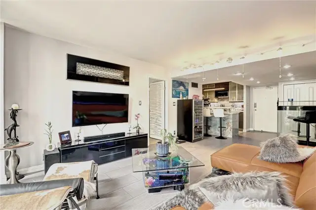 1750 Ocean  #101, Long Beach, CA 90802 - #3