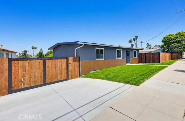 5472 San Onofre, San Diego, CA 92114 - #3