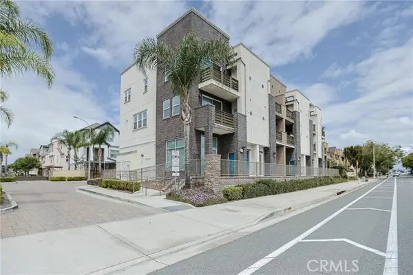1300 HARBOR Boulevard, Santa Ana, CA 92703