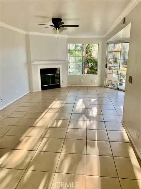 707 4th, Long Beach, CA 90802 - #1
