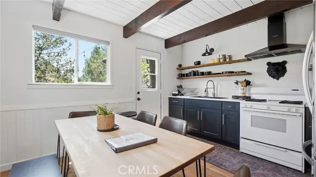 650 Santa Barbara, Sugarloaf, CA 92386 - #2