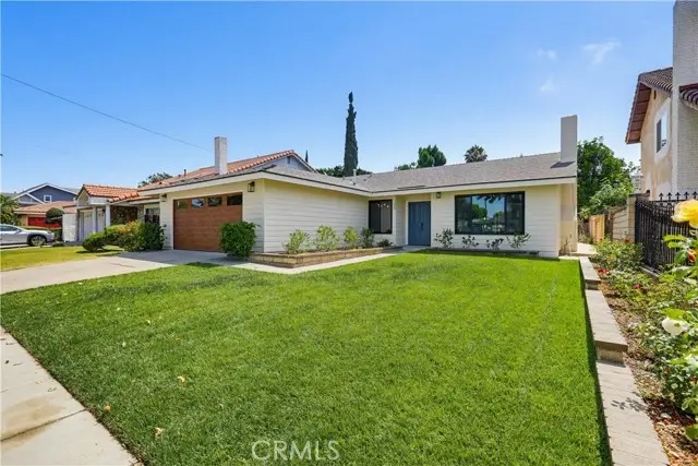 155 Lincoln, Orange, CA 92866 - #1