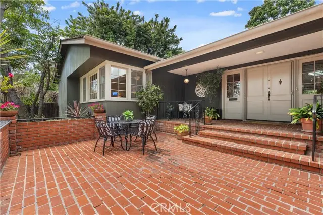 1455 La Perla, Long Beach, CA 90815 - #2