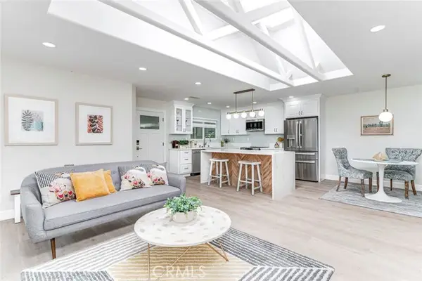3279 San Amadeo  #P, Laguna Woods, CA 92637