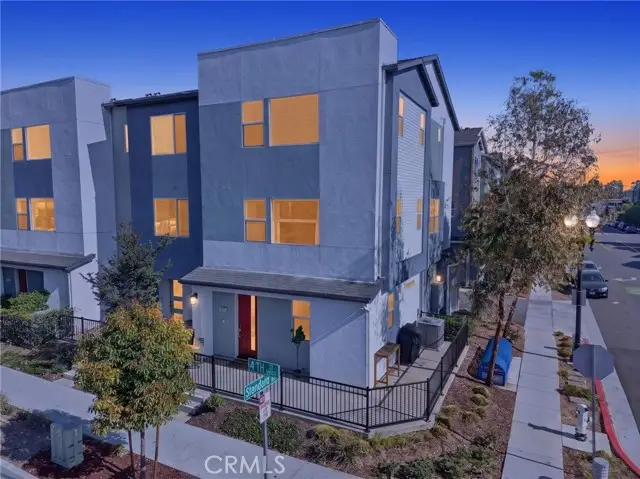 1016 4th, Santa Ana, CA 92701 - #1