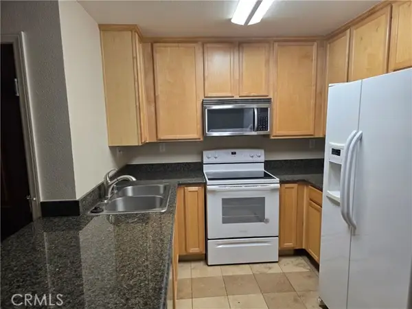 2275 Del Mar Way  #106, Corona, CA 92882
