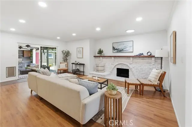 3327 Studebaker, Long Beach, CA 90808 - #3
