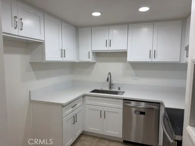 3054 Associated  #26, Fullerton, CA 92835 - #3
