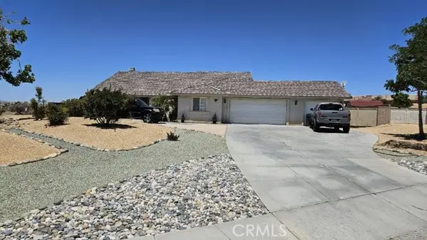 13906 Nowata Court, Apple Valley, CA 92307