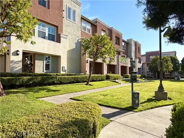 500 Willowbrook  #M3, Compton, CA 90220