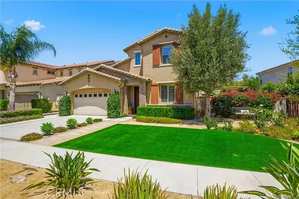 7664 Las Brisas Court, Corona, CA 92880