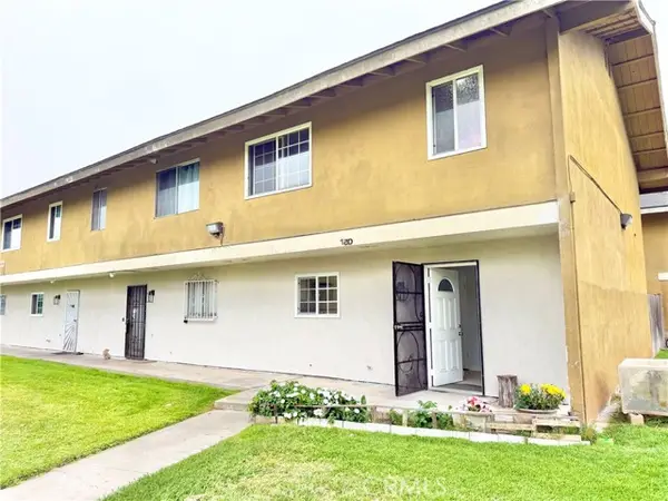 624 Sullivan  #15D, Santa Ana, CA 92704