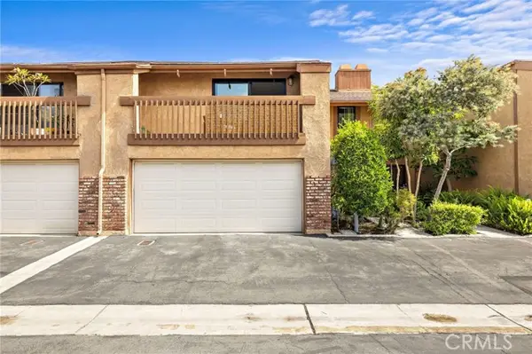 2286 Pacific  #D, Costa Mesa, CA 92627