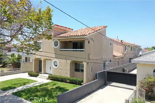 16015 Halldale Avenue, Gardena, CA 90247 - #2