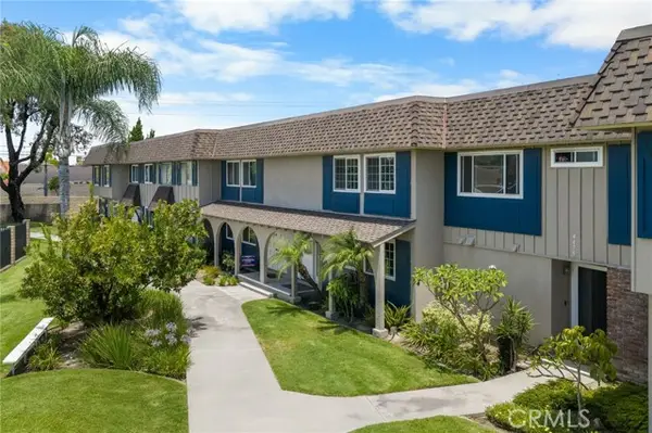 4469 Larwin Ave, Cypress, CA 90630