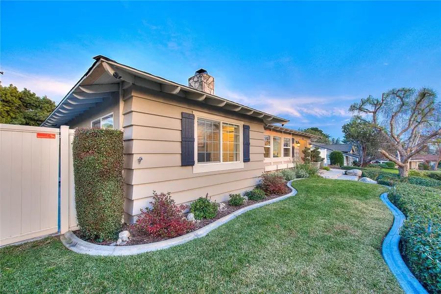 156 Country Club Rd, Glendora, CA 91741 - #2