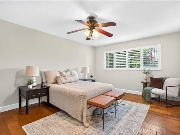 2302 2nd Street  #2D, Long Beach, CA 90803