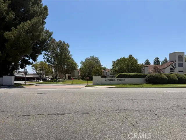1712 Sinaloa  #105, Simi Valley, CA 93065 - #3