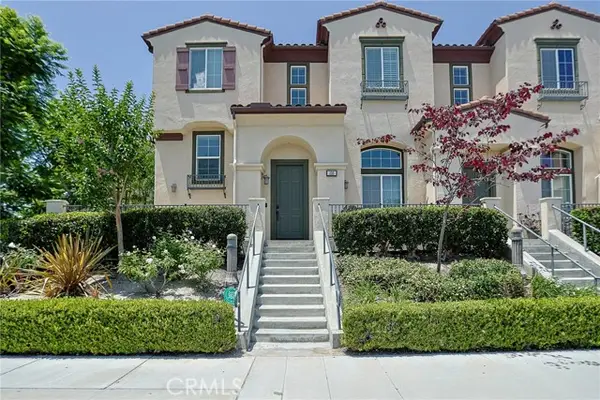 233 Camphor, Orange, CA 92868