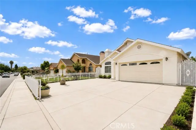 10052 Larson Ave, Garden Grove, CA 92843 - #3