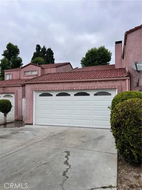 171 Racquet Club Drive, Compton, CA 90220