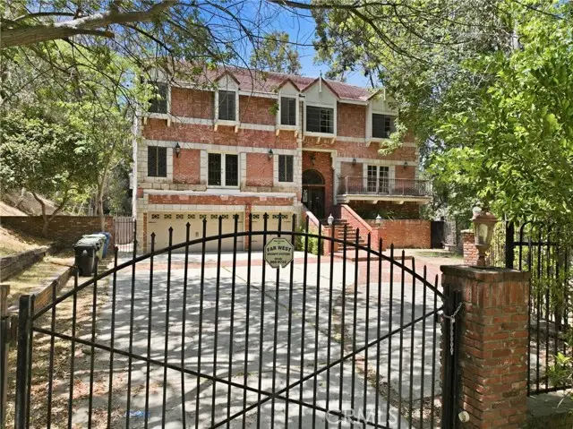 3243 Iredell, Studio City, CA 91604 - #3
