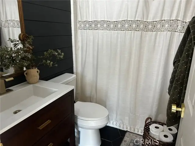 13140 Monrovia, Hesperia, CA 92344 - #2