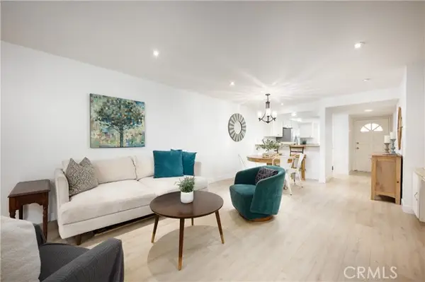 4682 Warner  #C110, Huntington Beach, CA 92649