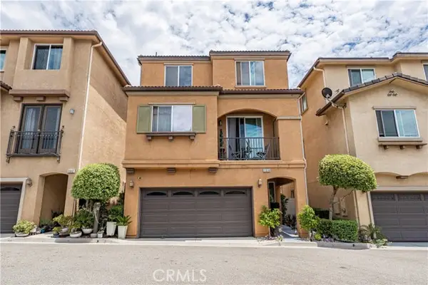 11916 Manzanilla Lane, Los Angeles, CA 90047