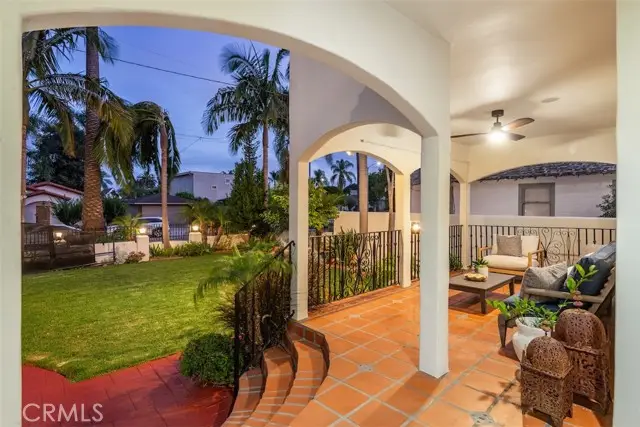 4221 Massachusetts Street, Long Beach, CA 90814 - #3